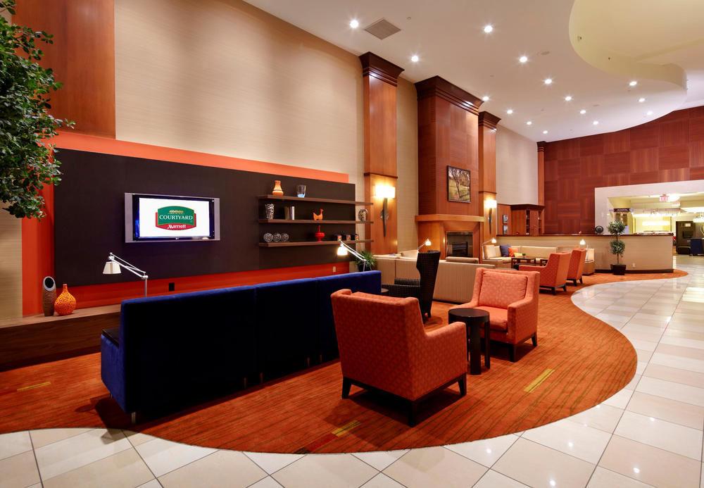 Отель Courtyard By Marriott Pittsburgh Downtown Экстерьер фото
